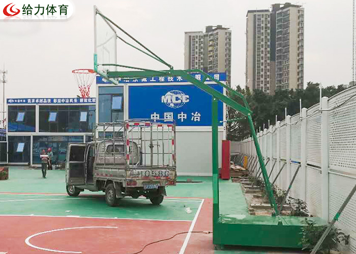 移動(dòng)籃球架價(jià)格