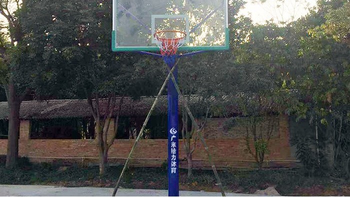 埋地籃球架